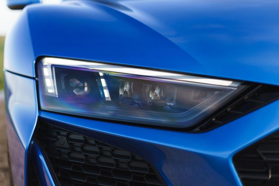 Детали экстерьера Audi R8 V10 2019 года  (UK) (фото 2 из 79)